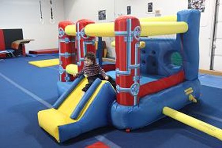 Bouncing castle, full image.